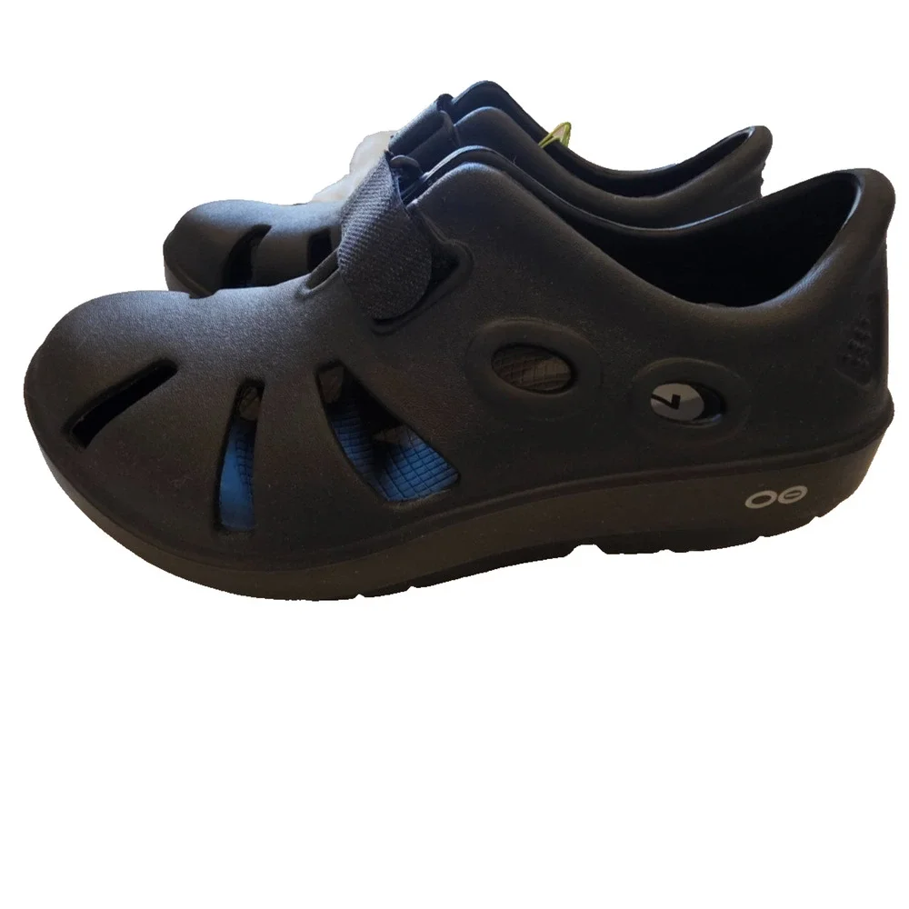 OOFOS OOahh Sport Flex Clogs Unisex M7/W9 Black Recovery Shoes Adjustable Strap
